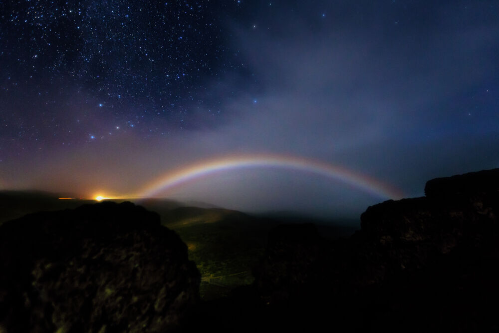 Moonbow